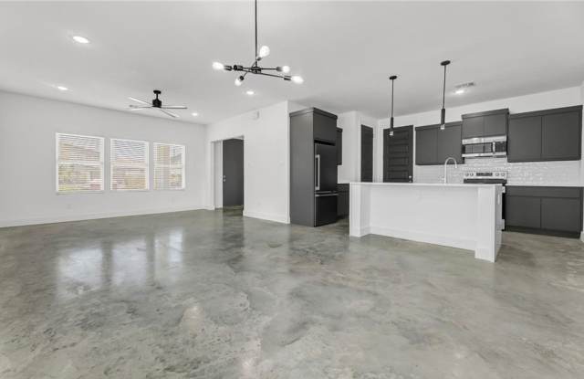 PRE-LEASE FALL 2027 Luxury Home in South College Station Gallery 3
