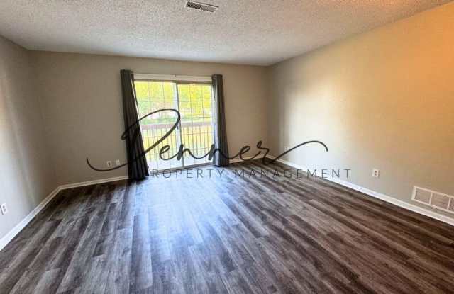 1310 Valley Woods Ct, B Gallery 2