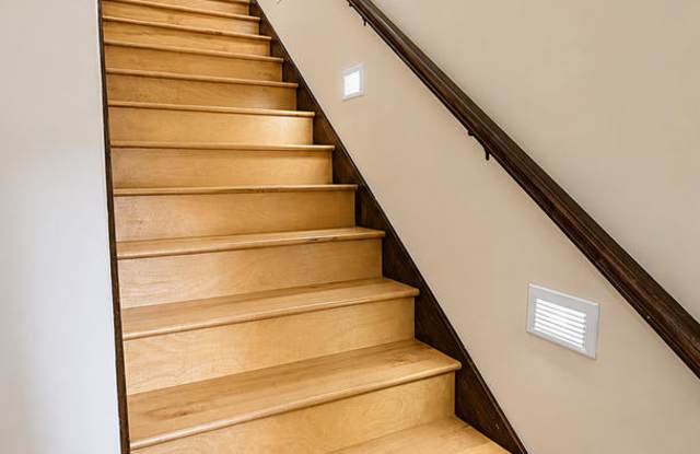 Apartment Rental-Village of Cheshire Gallery 4