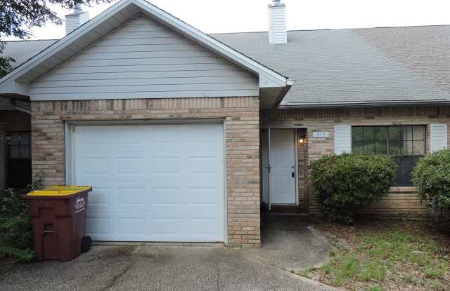 813 Valley Rd photos photos