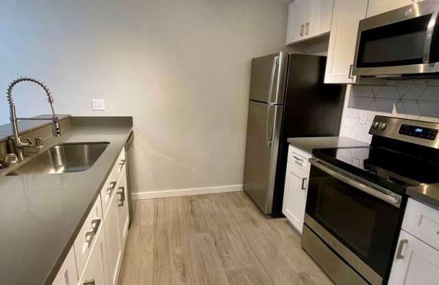 Monterey Apartments photos photos