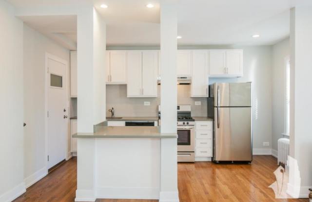 1952 West Wilson Avenue Gallery 3