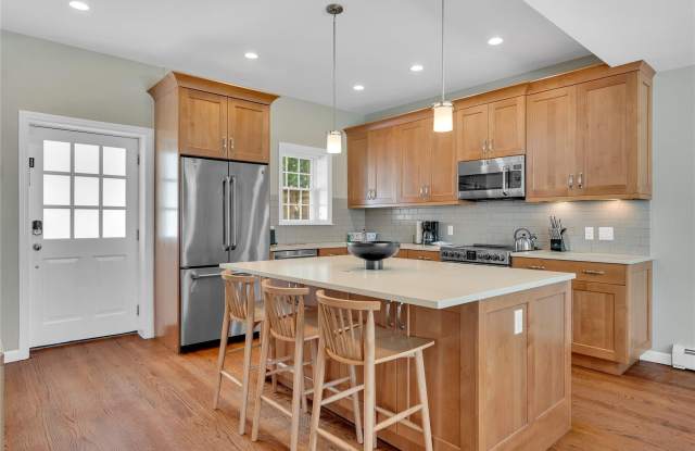 422 Midland - 422 Midland Avenue, Rye, NY 10580