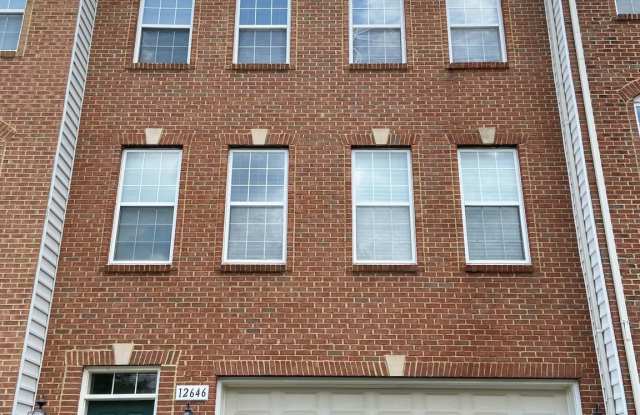 12646 HERON RIDGE DRIVE - 12646 Heron Ridge Drive, Fair Lakes, VA 22030