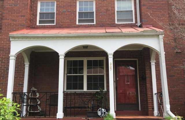307 E MASON AVENUE - 307 East Mason Avenue, Alexandria, VA 22301