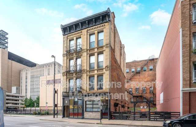 124 West 6th Street photos photos