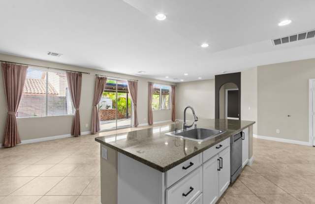 Beautifully upgraded home in the desirable Nevada Trails community! Gallery 4