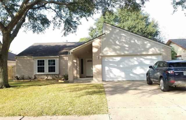 411 Merriweather Street - 411 Merriweather Street, Houston, TX 77598