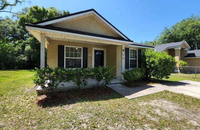 4020 North Davis Street - 4020 North Davis Street, Jacksonville, FL 32209