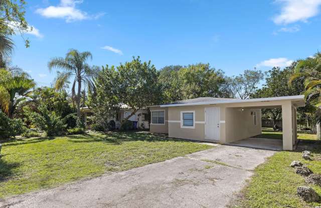 1409 NW 7th Avenue photos photos
