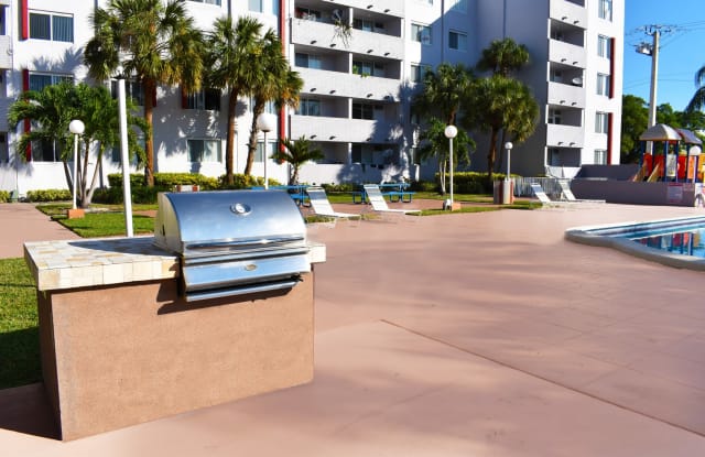 Suncoast Place Gallery 2