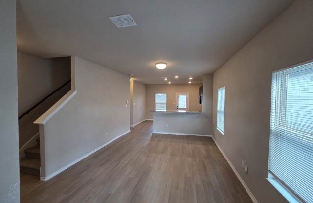 5915 POOLSIDE PARK Gallery 3