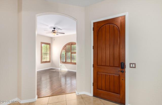 18271 W DESERT TRUMPET Road Gallery 3