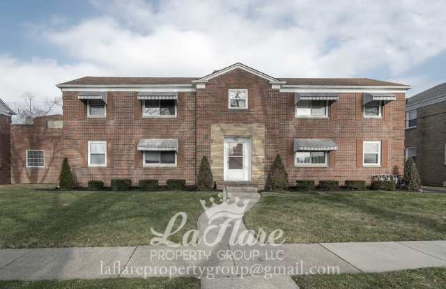 2168 Fairfax Road - 2 photos photos