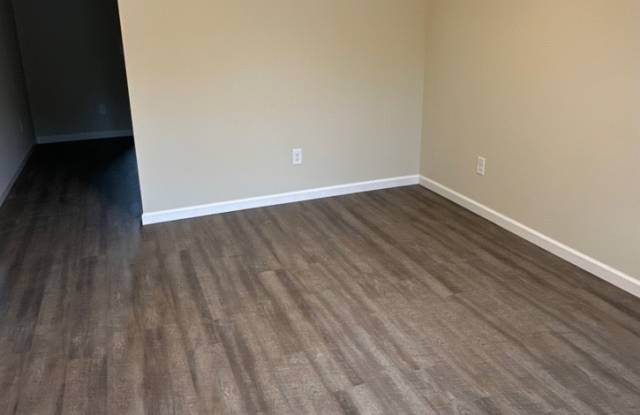 105 West B Dye Road photos photos