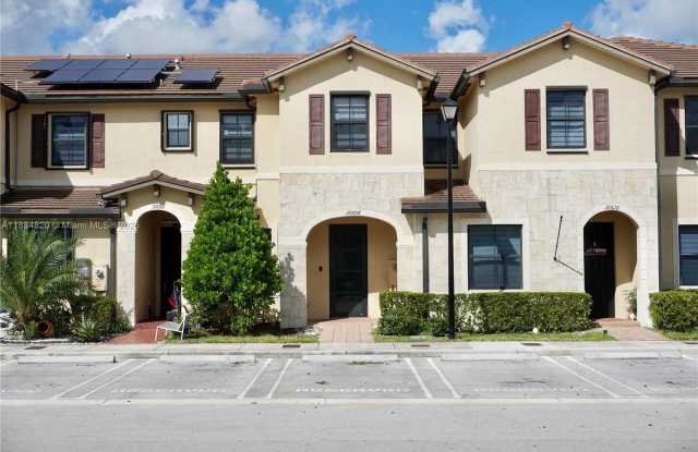 10606 W 33rd Ct - 10606 West 33rd Court, Hialeah, FL 33018