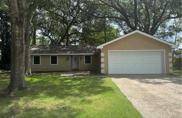 306 CLOVER Drive photos photos