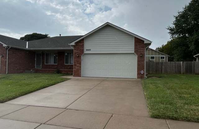 3 Bedroom 3 Bathroom Duplex - Douglas AND Maize Rd photos photos