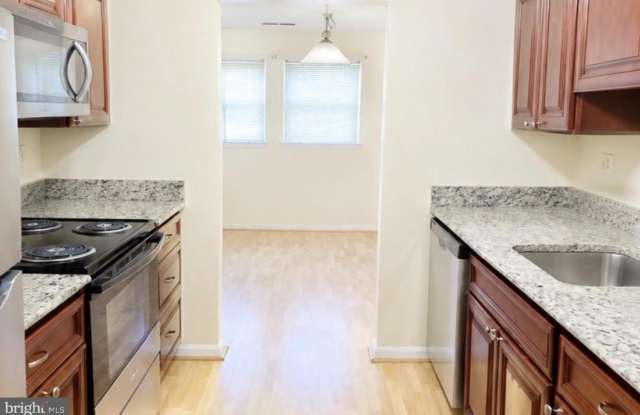 8605 FALLS RUN Road NE Gallery 4