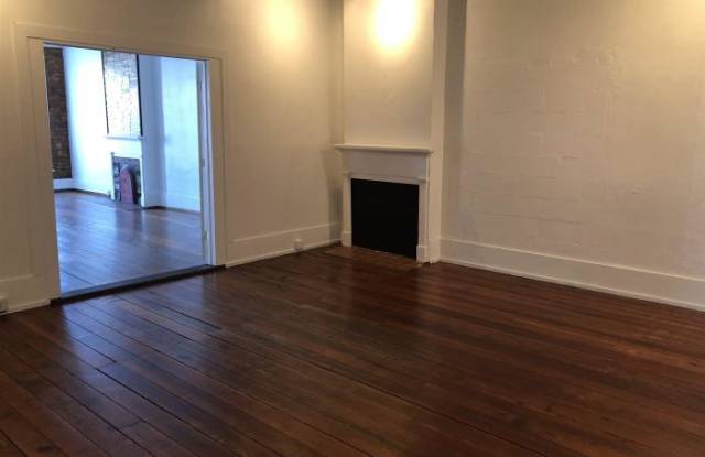 9 Greenville Gallery 3