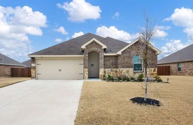 1620 Knoll Crest Drive photos photos