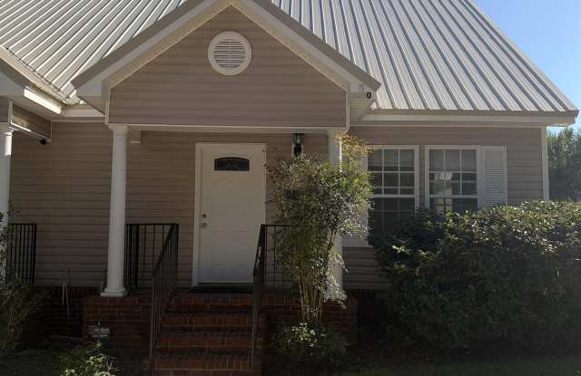 1510 N Duval Street Gallery 1
