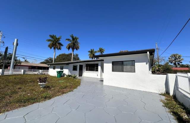 1631 NW 175th St photos photos