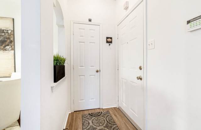 Lakes of Chateau Estates South Gallery 3