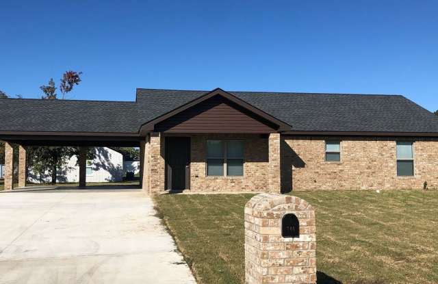 Charming 3 Bedroom, 2 Bath Home in Hilltop Area of Jonesboro photos photos