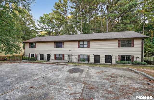 Charming 3BR Townhome in Union City photos photos