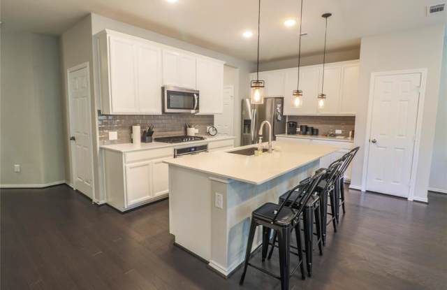 10929 Cannes Memorial Dr Gallery 3