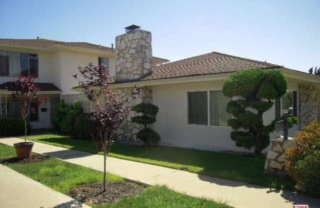 5028 W Slauson Ave photos photos