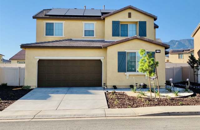 1320 Big Dipper Dr - 1320 Big Dipper Dr, Beaumont, CA 92223
