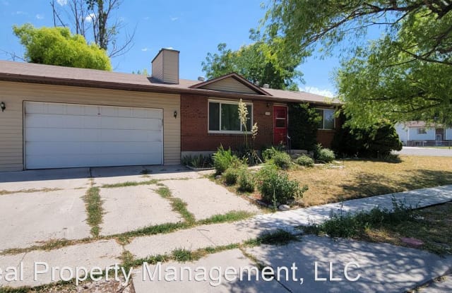 7085 West Cimmarron Drive - 7085 Cimmarron Drive, West Valley City, UT 84128