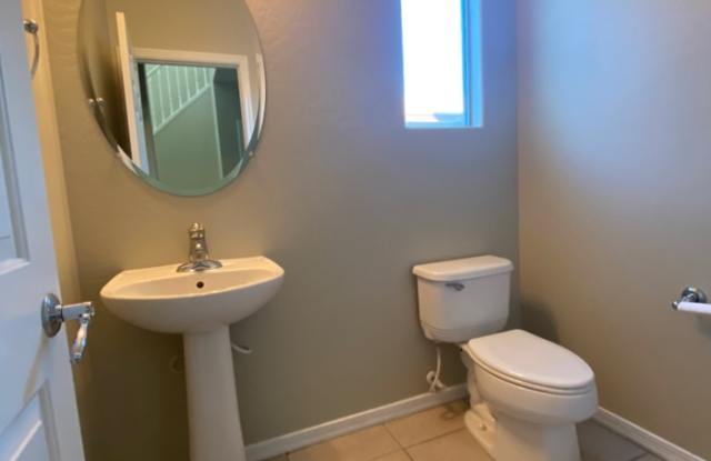 20903 West Ridge Road Gallery 2