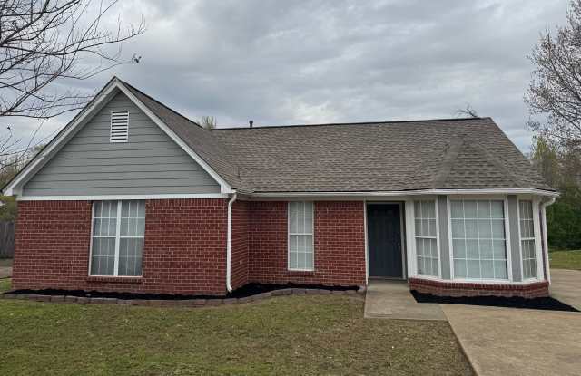 1130 Parkview Circle North photos photos