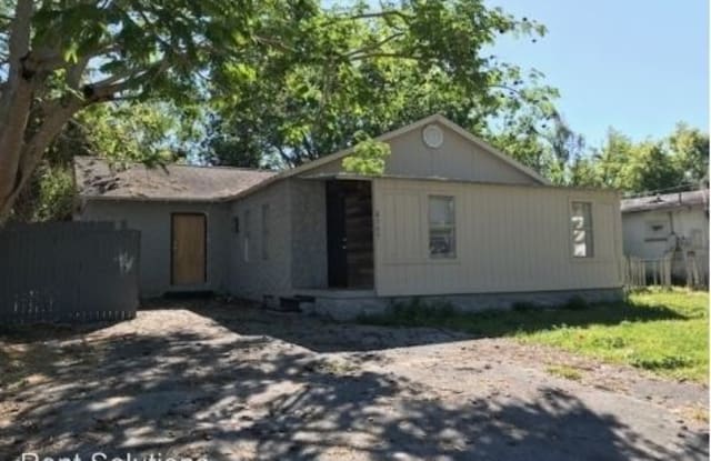 8307 N Semmes St - 8307 N Semmes St, Tampa, FL 33604