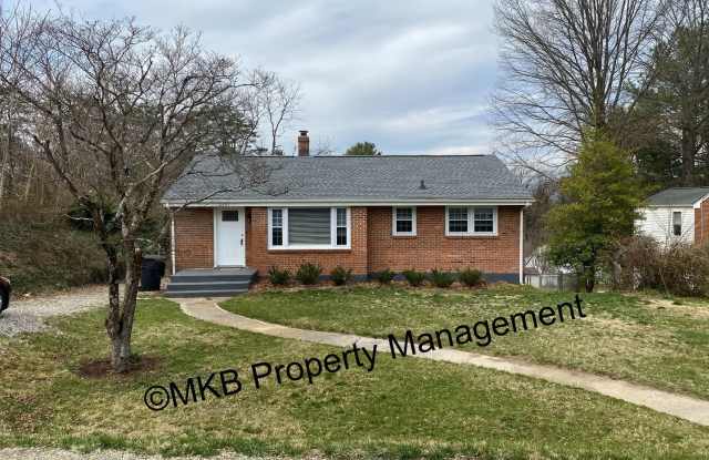 Beautiful Ranch located in Roanoke County photos photos