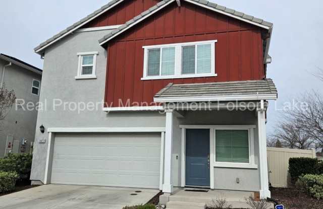 4bd 2.5ba Home in the desirable Parkbridge Village neighborhood of Natomas photos photos