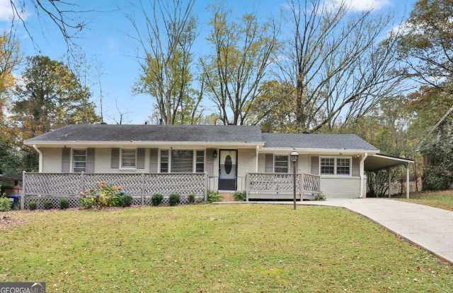 2120 Meadowbrook Lane SE photos photos