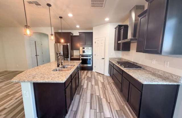 2622 W GRAY WOLF Trail Gallery 3