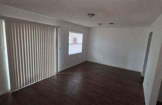 3544 Portillo Rd Apt 3 Gallery 1