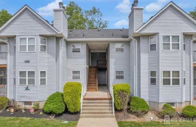 353 Ventnor Court - 353 Ventnor Court, Piscataway, NJ 08854