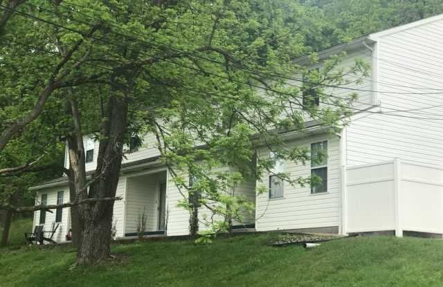 1503 5th Street - 1503 5th Street, Vienna, WV 26105