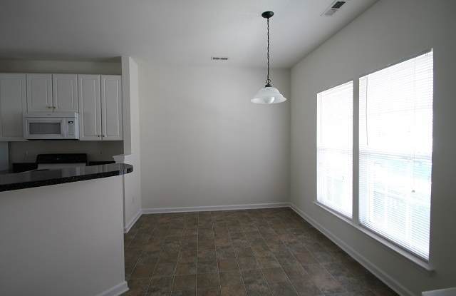 Exclusively offered by MUSE REALTY, LLC Gallery 4