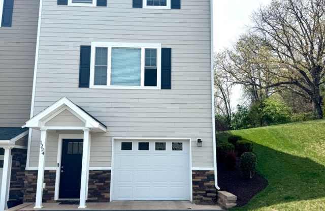 End Unit Townhouse for Rent in Crescent Ridge - 1224 Bluemoon Drive, Massanetta Springs, VA 22801 End Unit Townhouse for Rent in Crescent Ridge - 1224 Bluemoon Drive, Massanetta Springs, VA 22801