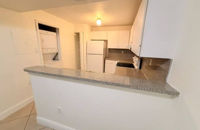 15410 SW 82 LaneUnit 815 Gallery 2