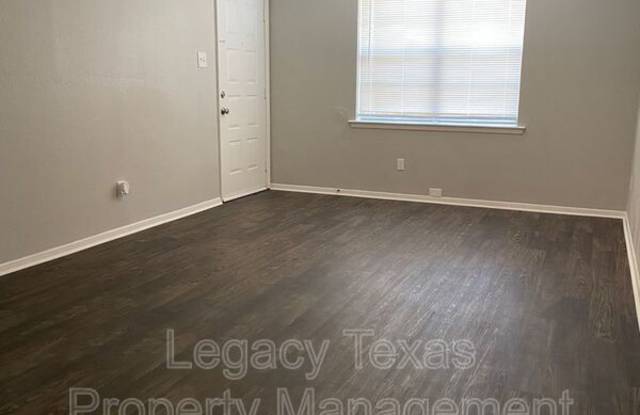 1302 Berry Dr photos photos 1302 Berry Dr photos photos