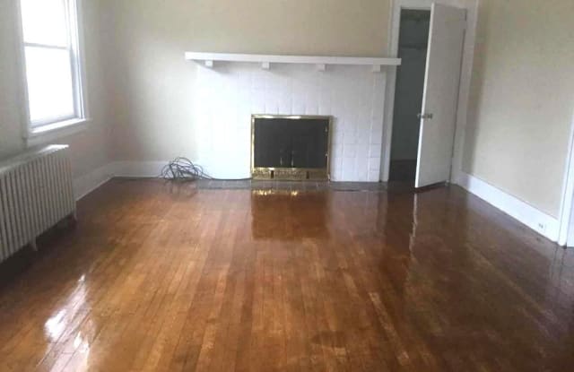 702 4th St Unit 1 - 702 4th St, Aspinwall, PA 15215
