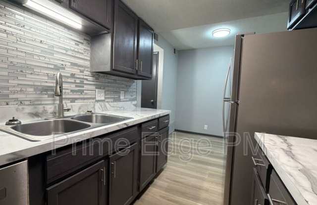 4520 Calvert Street photos photos